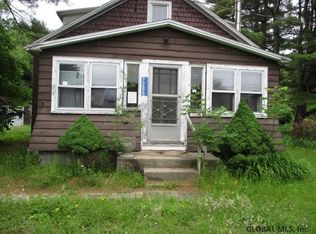 7288 Fish House Rd, Galway, NY 12074