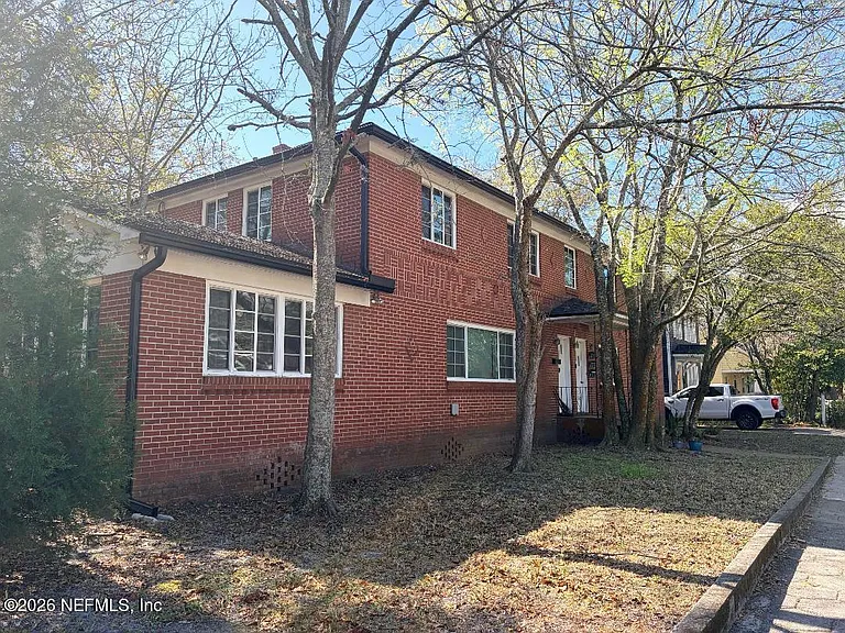 2842 Sydney St #4 — Photo 2
