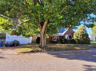 104 E Grant St, Bremen, IN