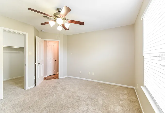 5047 Gulf Stream Ln — Photo 10