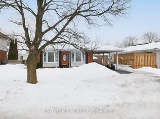 35 5th Ave, Quinte West, ON K8V 5N9