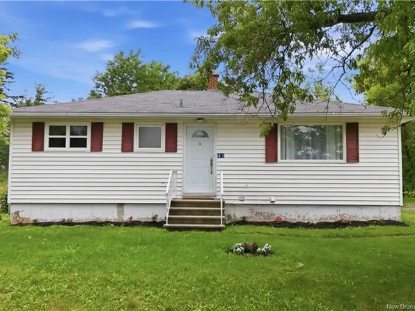 41 Highlandview Rd, Moncton, NB E1A 2L1