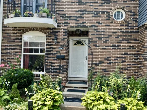 2798 Page Ave, Ann Arbor, MI 48104
