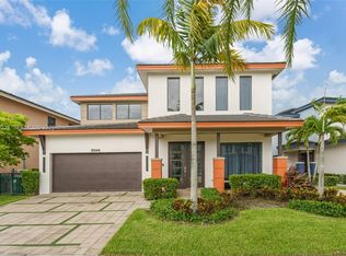 15540 NW 88th Ave, Miami Lakes, FL 33018