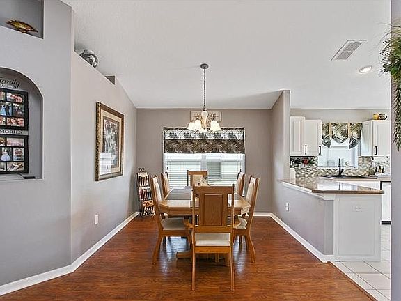 4th image of 31229 Baclan Dr