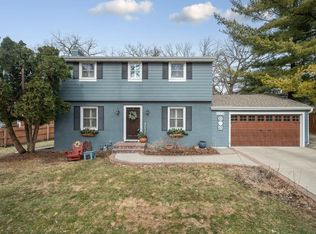 16316 Temple Dr, Minnetonka, MN 55345