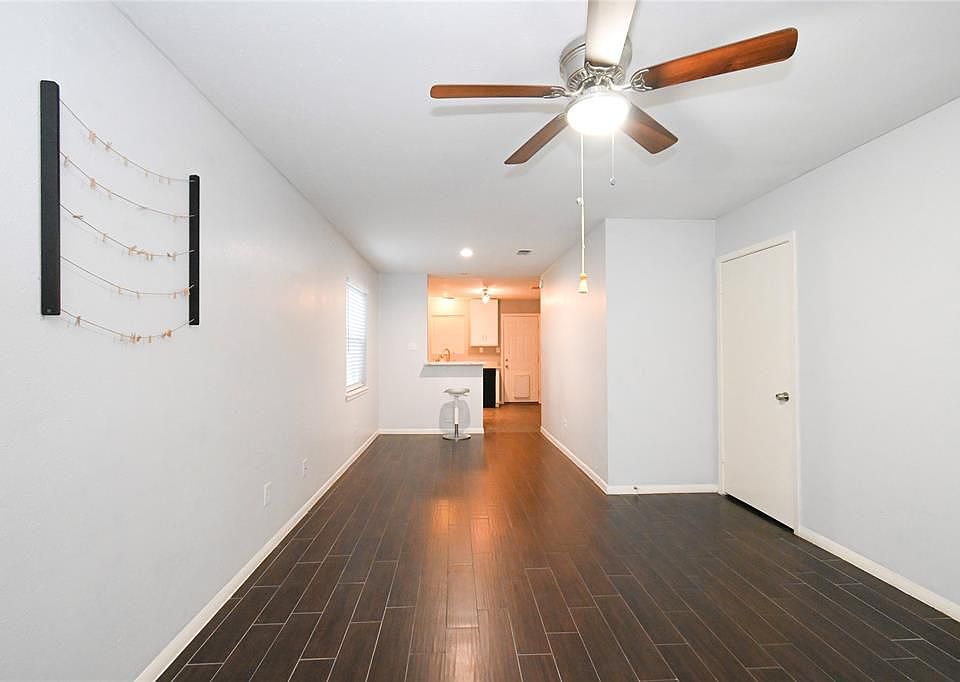 1st image of 1716 Crestdale Dr APT 16
