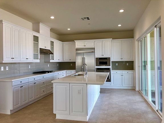 5th image of 3677 Tavara Cir
