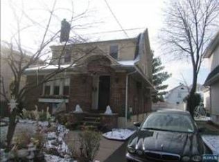 335 Sutton Ave, Hackensack, NJ 07601