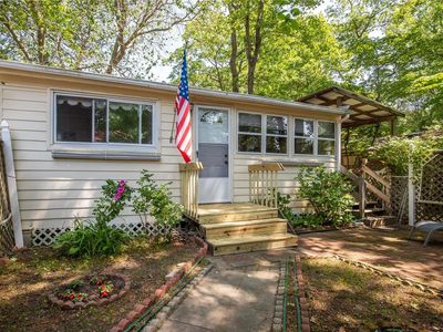 8 Anchor Path, Riverhead, NY, 11933