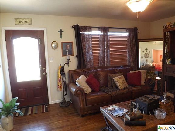 4th image of 708 Curtiss St