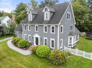 69 Camelot Dr, Shrewsbury, MA 01545