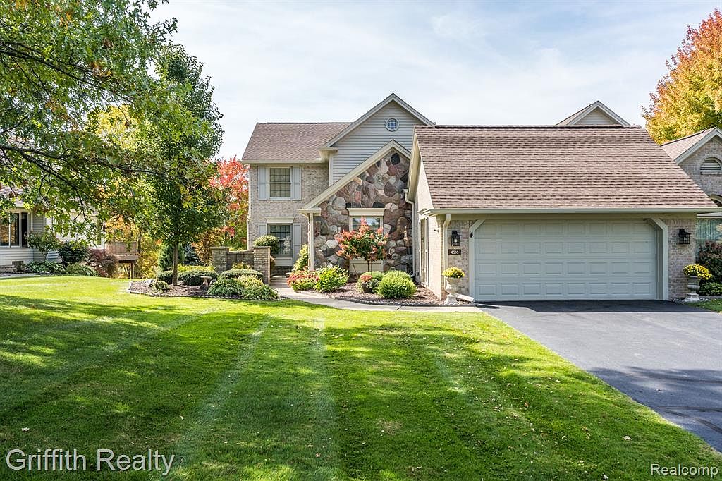 4518 Oak Pointe Dr, Brighton, MI 48116 Zillow
