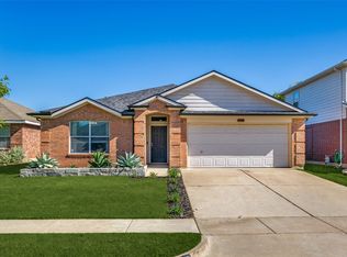 8520 Cactus Patch Way, Fort Worth, TX 76131