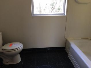 6820 Mary St, Ocean Springs, MS 39564