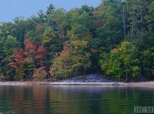 15 Buck Knob Is, Cullowhee, NC 28723