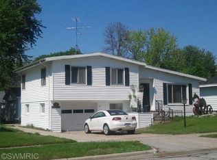 1133 Park Ave, Grand Haven, MI 49417