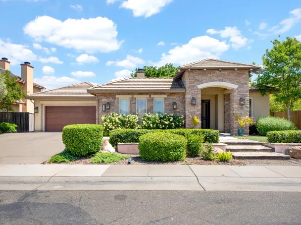 9855 Cortino Way, Elk Grove, CA 95757