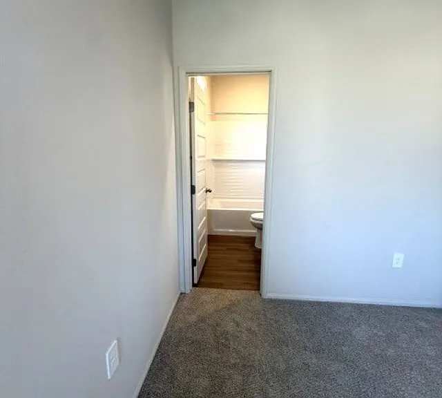 4731 Merida Way — Photo 42