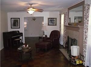2nd image of 3725 Bobbitt Pl