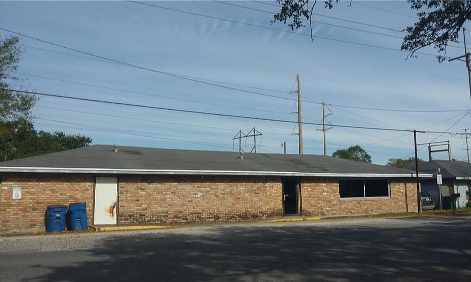 1st image of 619 Henning Dr