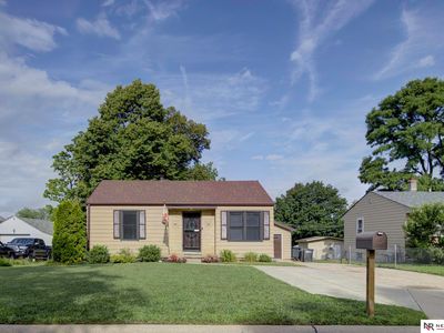 5438 S 49th St, Omaha, NE, 68117