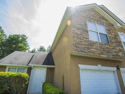 676 Granite Trce, Stone Mountain, GA, 30088