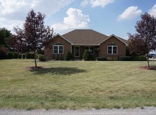 327 N Clinton St, New Baden, IL