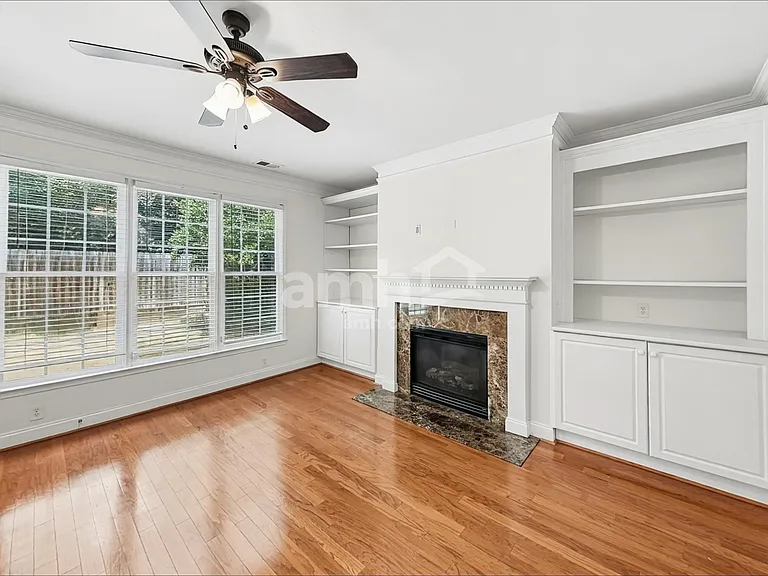 710 Pear Grove Pl — Photo 8