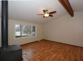 W312S5363 Dable Rd, Mukwonago, WI 53149