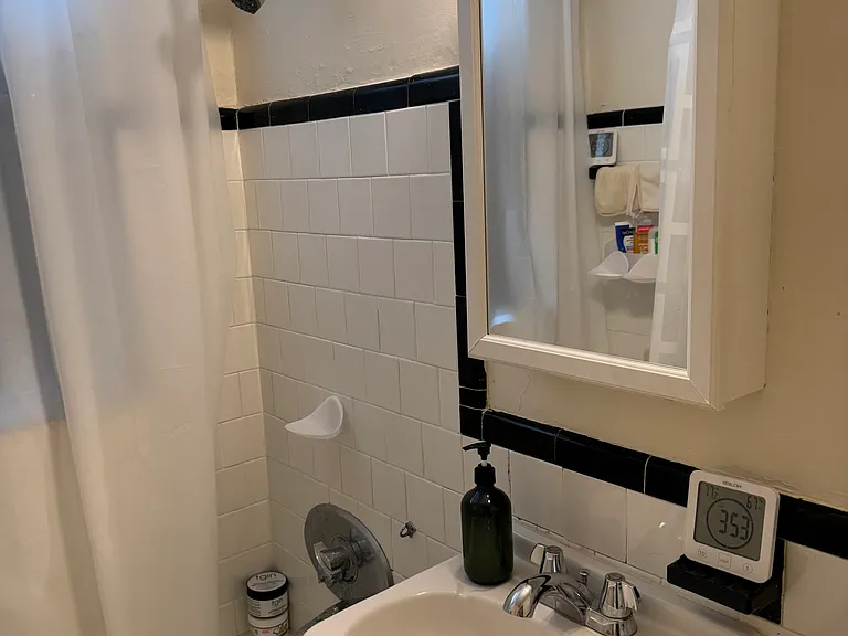 37 Appleton St #8 — Photo 7