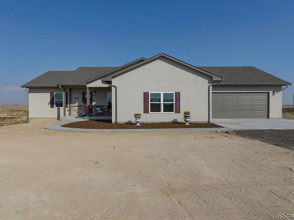 1st image of 940 N Purcell Boulevard