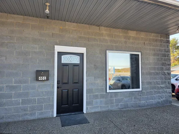 401 S Pike St, Shinnston, WV 26431