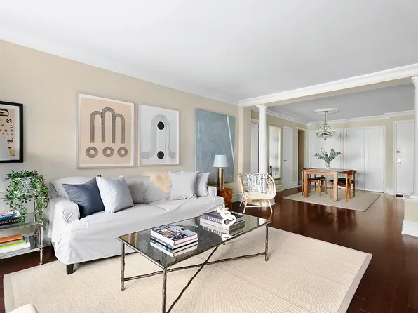 205 E 77th St APT 3A, Manhattan, NY 10075