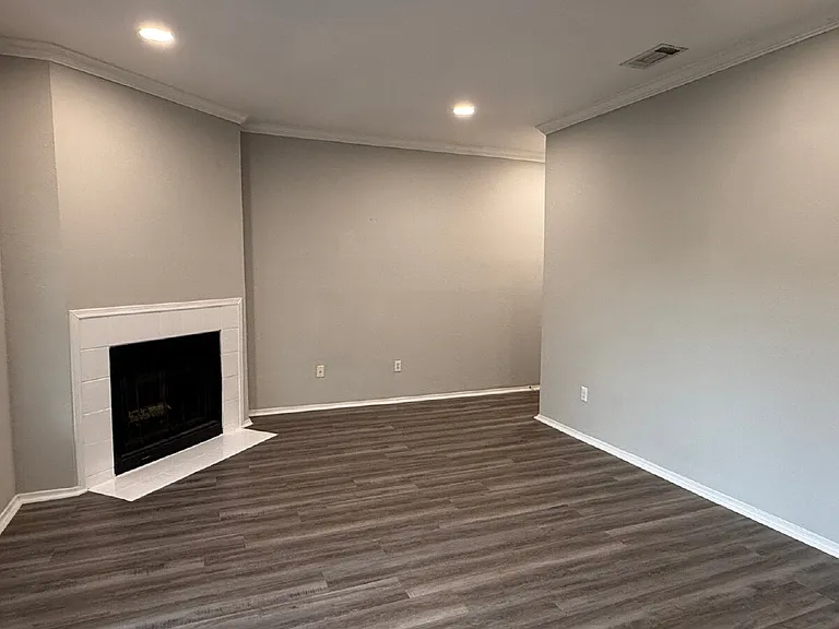 12166 Metric Blvd #277 — Photo 3