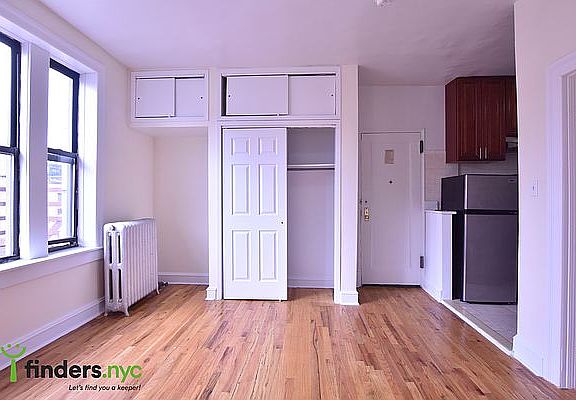 5th image of 605 W 184th St APT 5EF