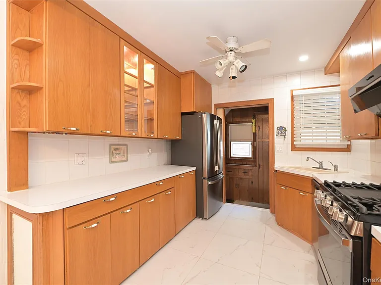 24948 Rushmore Ter — Photo 13