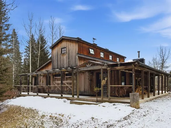 5443 N Township Road 302, Mountain View County, AB T0M 2E0