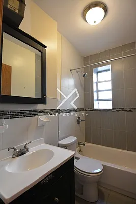 Rented by Yaffa Realty LLC | media 19