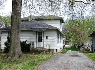 1705 Appleton Ave, Independence, MO 64052