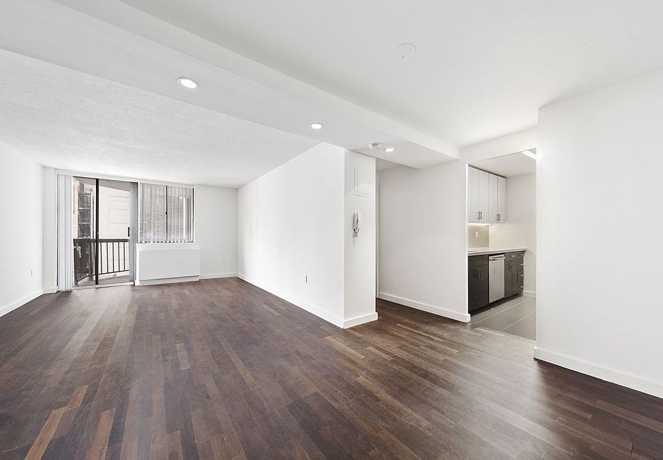 1st image of 184 Lexington Ave APT 12D