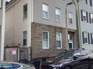 27 Jenkins St, South Boston, MA 02127