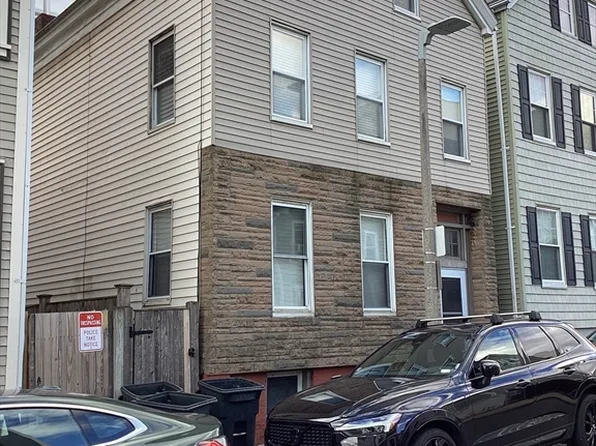 27 Jenkins St, South Boston, MA 02127