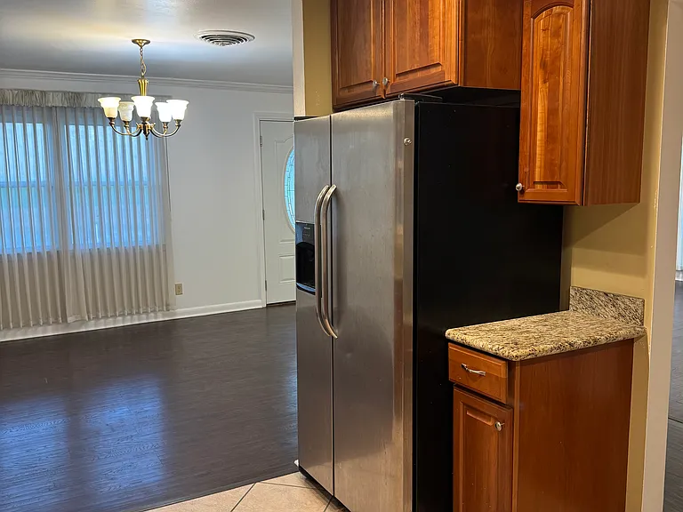6440 Orleans Ave — Photo 5