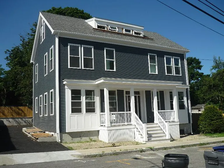 6 Larose Pl #1 — Photo 3