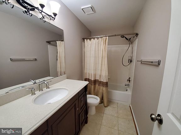 4th image of 13100 Forest Mist Ln