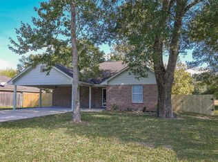 1007 Jefferson Ave, Cleveland, TX 77327