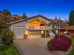 205 E Cooper St, Colfax, WA 99111