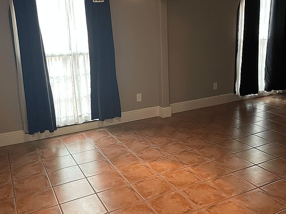 5th image of 3505 Martin Lydon Ave