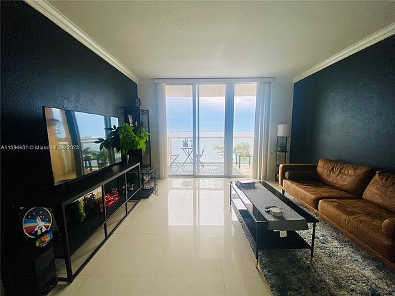 2nd image of 1625 Kennedy Cswy APT 704D
